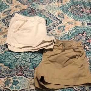 2 pair of Old Navy shorts